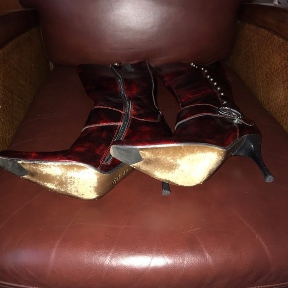 Donald J Pliner Peace Couture Collection - Picture 4 of 14